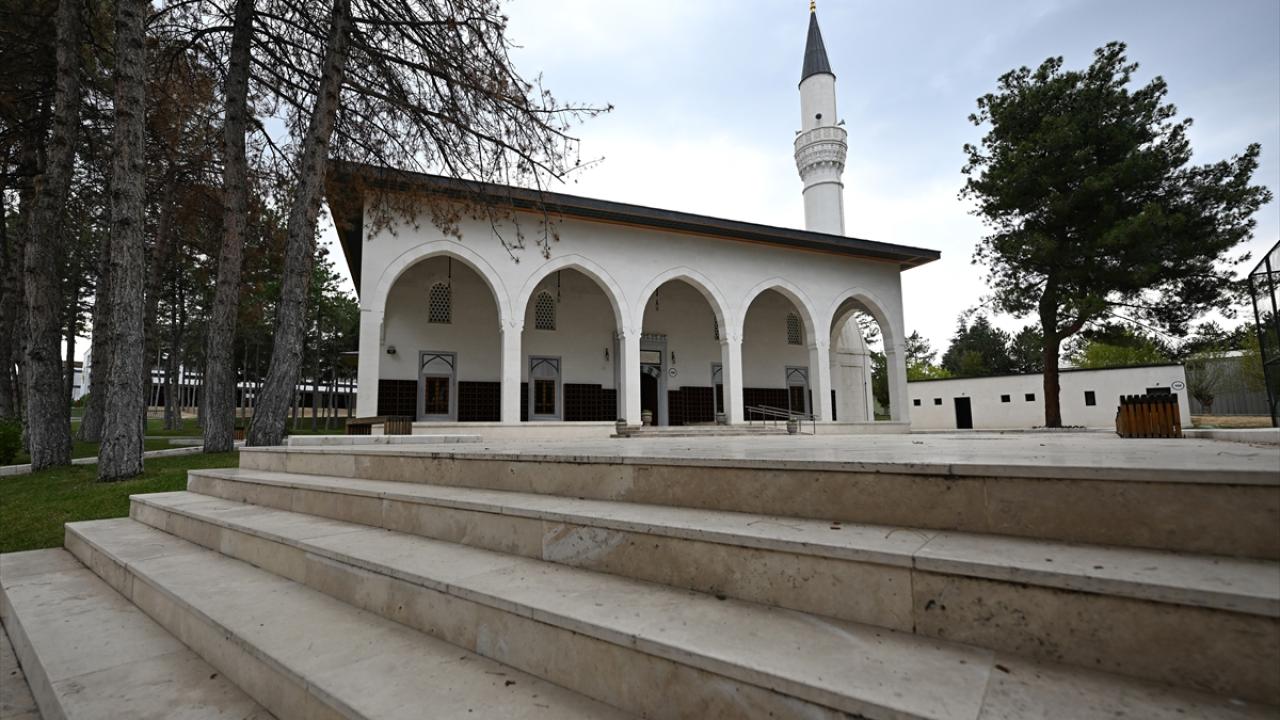 MSÜ Kara Harp Okulu Komutanlığı Camii
