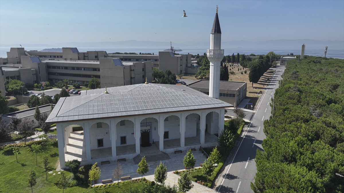 MSÜ Deniz Harp Okulu Camii