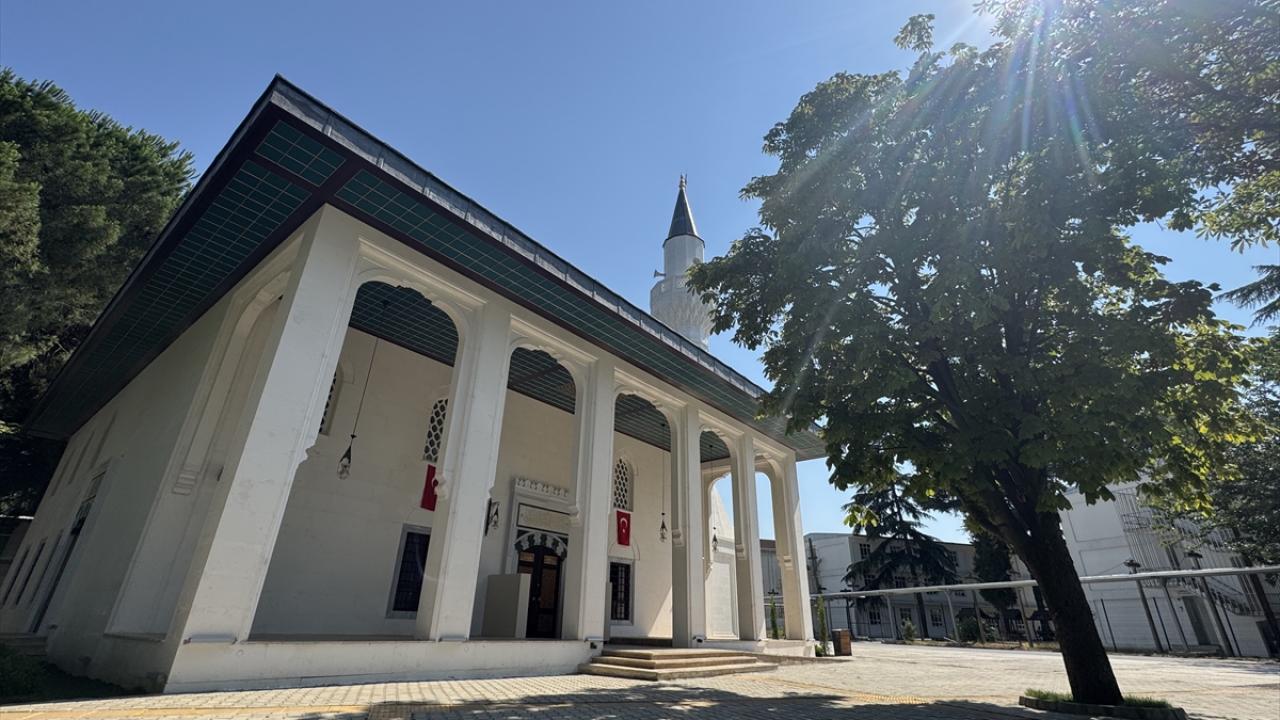 MSÜ Deniz Astsubay Meslek Yüksek Okulu Camii