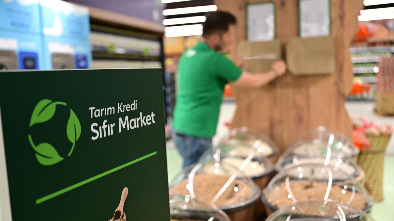 Tarım Kredi Marketlerindeki dolum istasyonlarıyla fazladan ambalaj kullanımının önüne geçiliyor