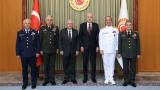 TBMM Başkanı Kurtulmuş, Bakan Güler ve TSK komuta kademesini kabul etti