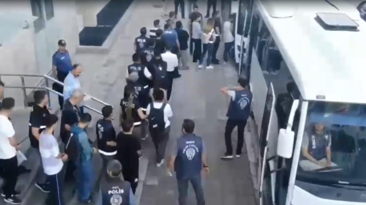 1,3 milyar liralık yasa dışı bahis soruşturmasında 31 zanlı tutuklandı
