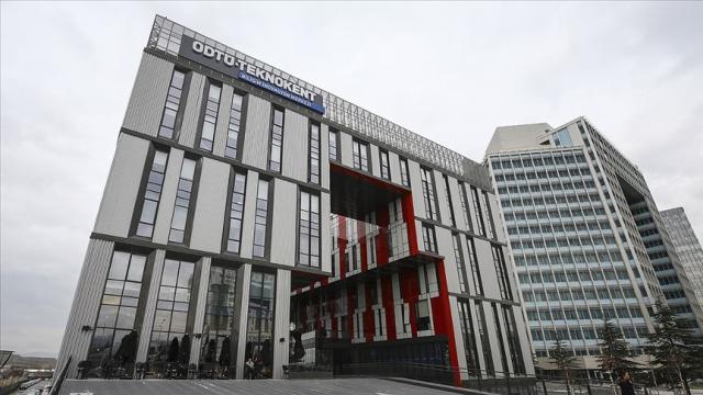 Fikirlerin ürüne dönüştüğü yerler: Teknoparklar