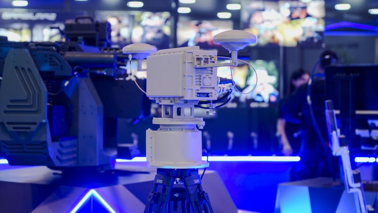 "Kule üzerine aynı anda iki farklı silah takılabiliyor"