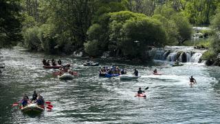 Bosna Hersek'in Una Nehri üzerinde 51. Rafting Festivali başladı