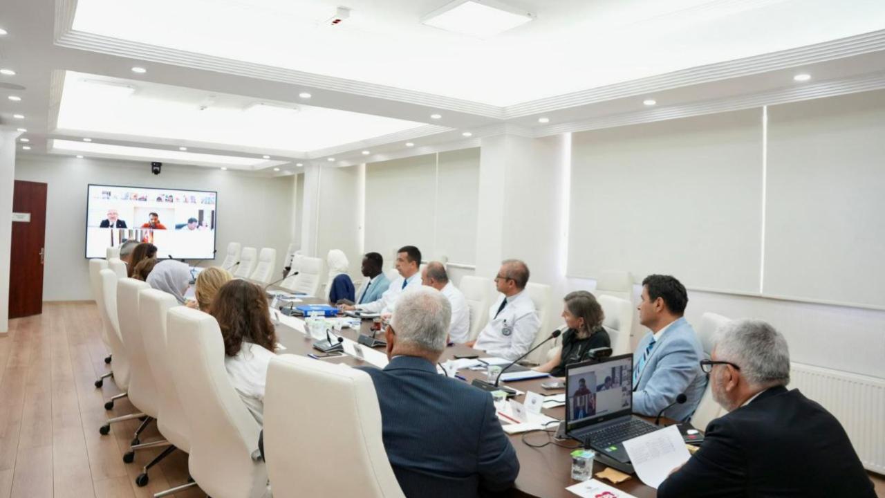 Sağlık Bilimleri Üniversitesi, Türkiye’nin şefkat diplomasisini dünyaya taşıyor