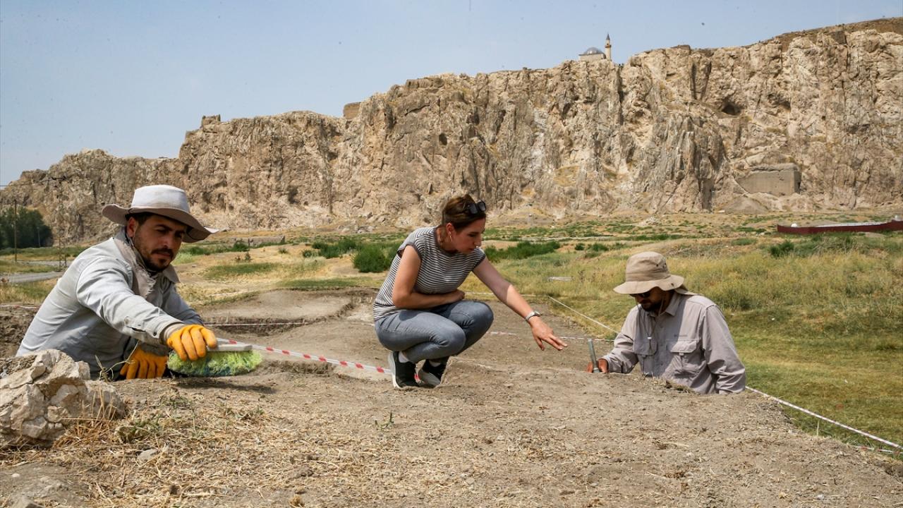 "Çalışmamızı Osmanlı kışlasına yoğunlaştırdık"