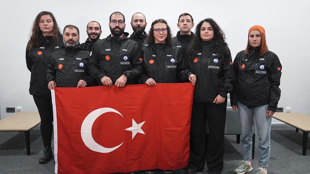 5. Ulusal Arktik Bilimsel Araştırma Seferi ekibi İstanbul'a döndü