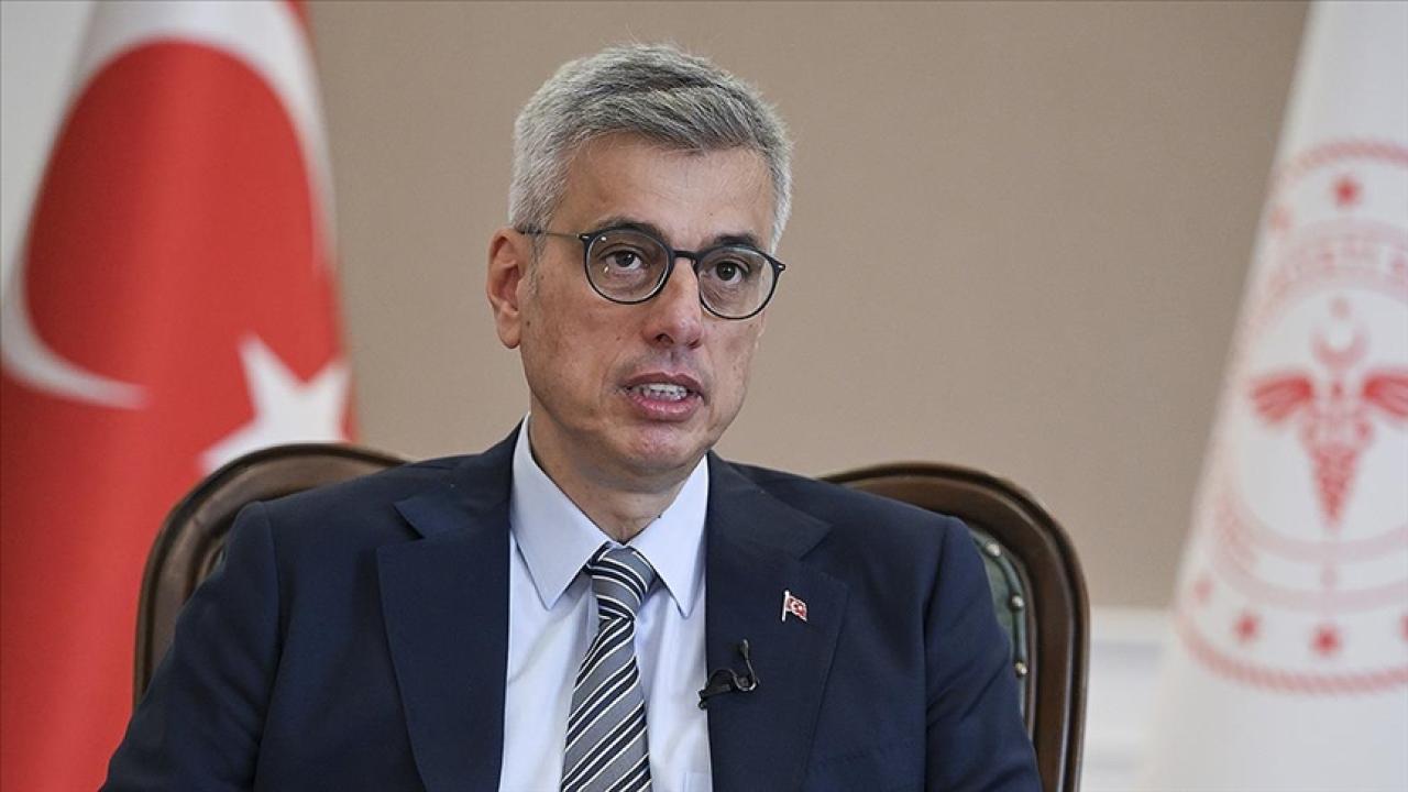 Bakan Memişoğlu: Bulaşıcı hastalıklarla mücadelede toplum sağlıkçılarla hareket etmeli