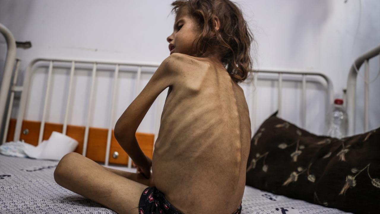 7 yaşındaki May Abu Arar