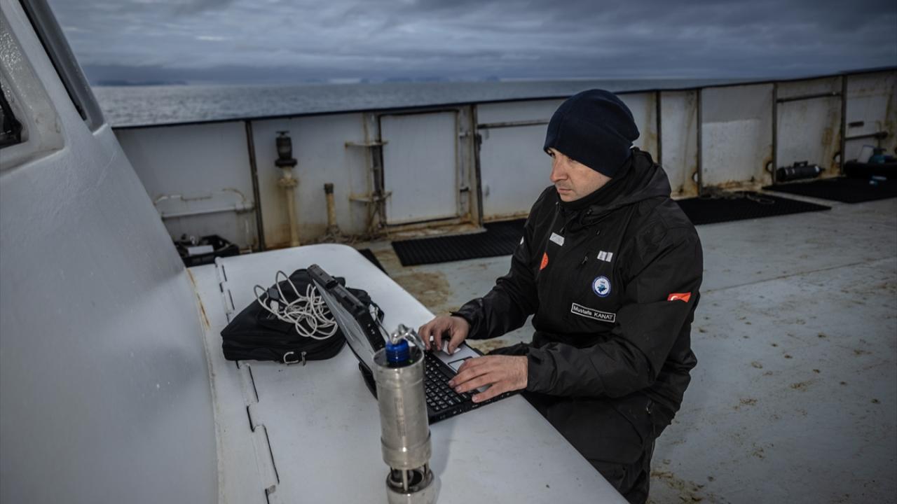 Seyir, Hidrografi ve Oşinografi Dairesi Başkanlığı “Arktik Bölgesi Oşinografik Ölçümleri Projesi” gerçekleştirdi