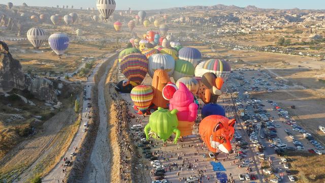 Kapadokya semalarında rengarenk festival