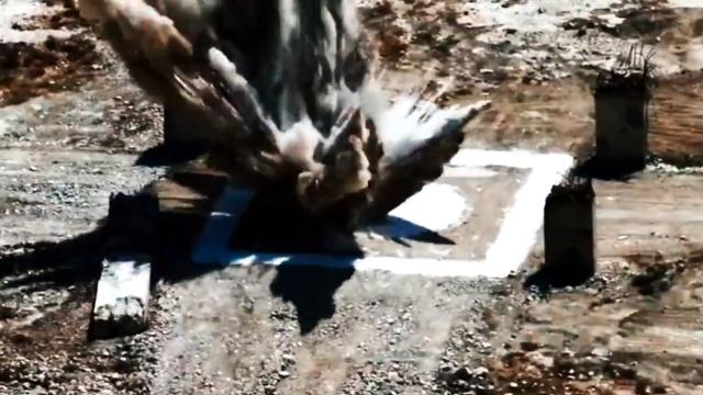 Bayraktar AKINCI, ASELSAN'ın LGK-82 mühimmatı ile hedefini tam isabetle vurdu