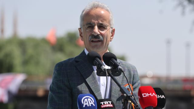 Bakan Uraloğlu: Hürmüz Boğazı ve Basra Körfezi'ndeki gemilerimiz emniyetle çıkış yaptı