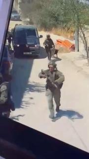 İşgalci İsrail güçleri, sivil araçları kullanarak saldırıyor