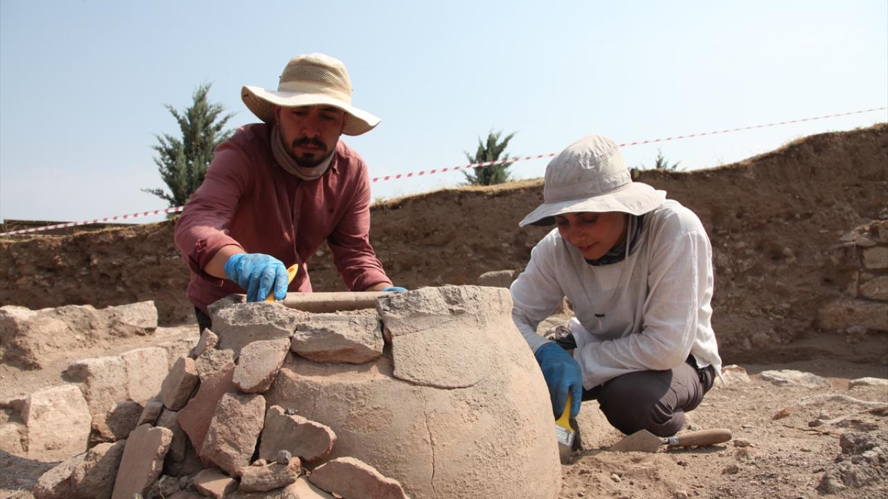 "Amacımız Selçuklu Kalesi`ni ortaya çıkararak restore etmek ve turizme kazandırmaktır"