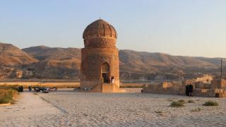 Kavurucu sıcaklarda tarihi Hasankeyf ilçesi ziyaretçilerini akşam serinliğinde ağırlıyor