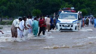 Pakistan'daki muson yağmurları nedeniyle ölenlerin sayısı 688'e yükseldi