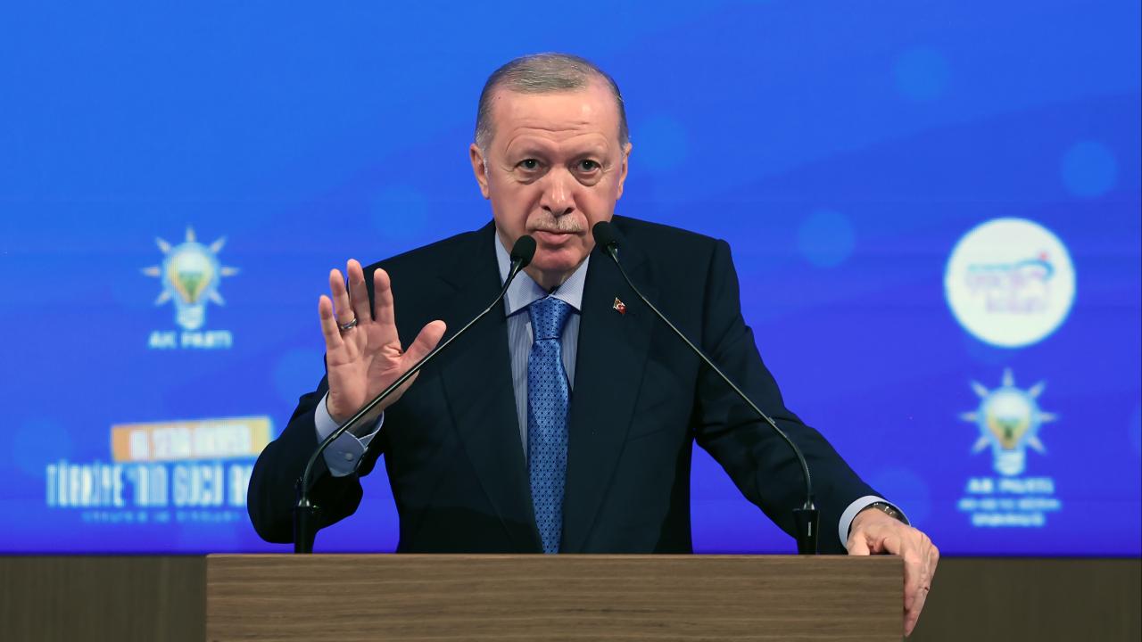 "Belediyeler rüşvetçi çetelerden kurtulacak"