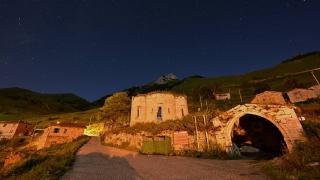 Santa Harabeleri gece görüntülendi