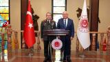 Bakan Güler, Orgeneral Bayraktaroğlu'nu kabul etti