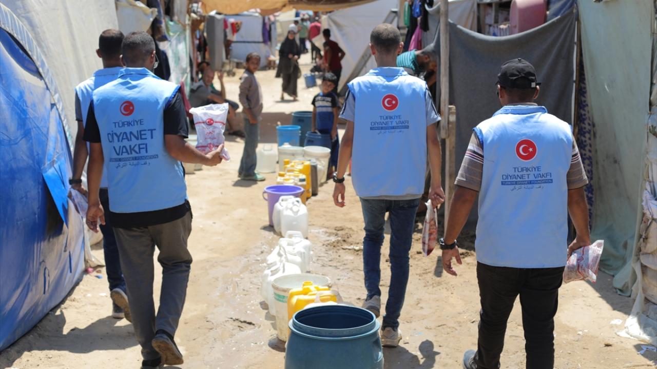 Bugüne kadar 1,5 milyon kişiye sıcak yemek dağıtıldı