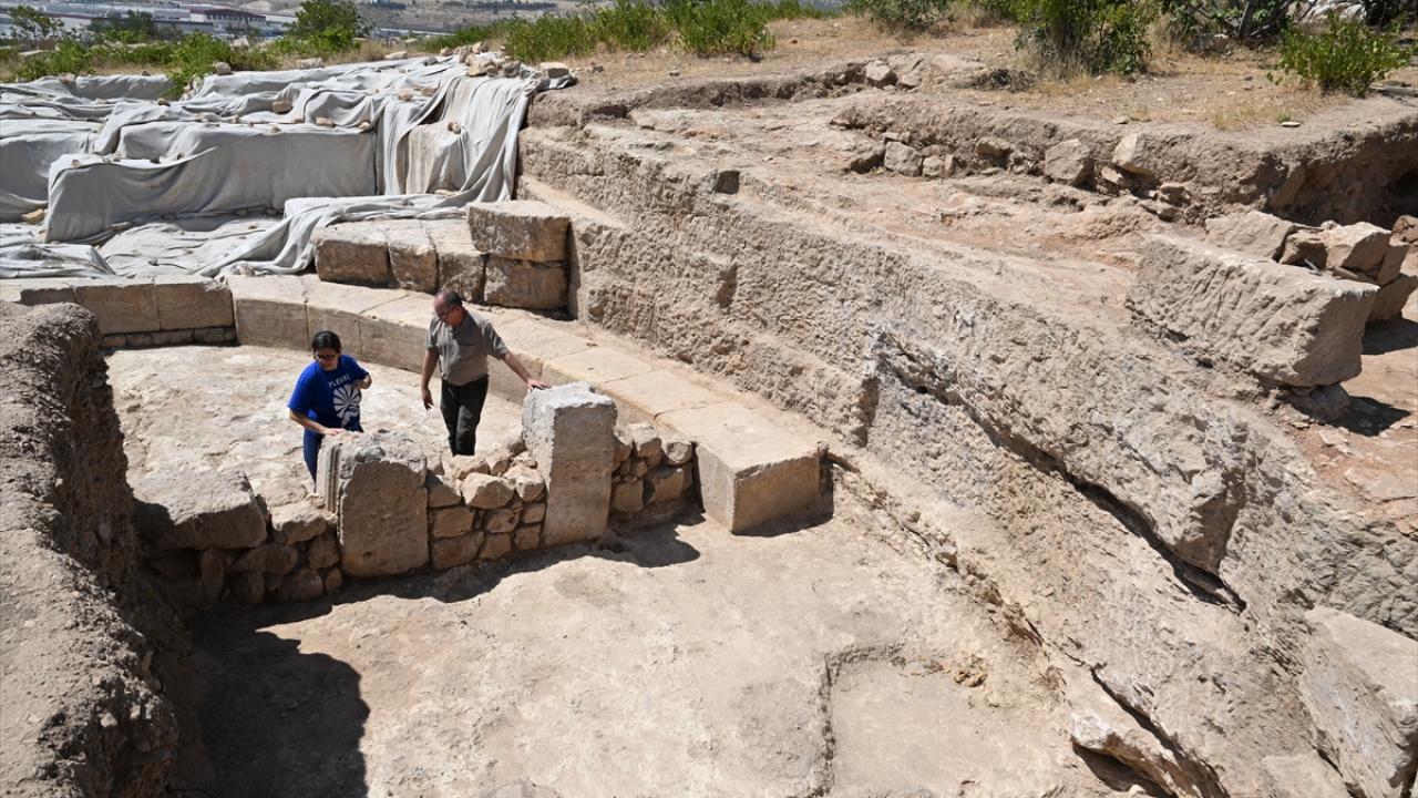 Dülük Antik Kenti'ndeki kazı çalışmalarında yaşam alanlarına odaklanıldı