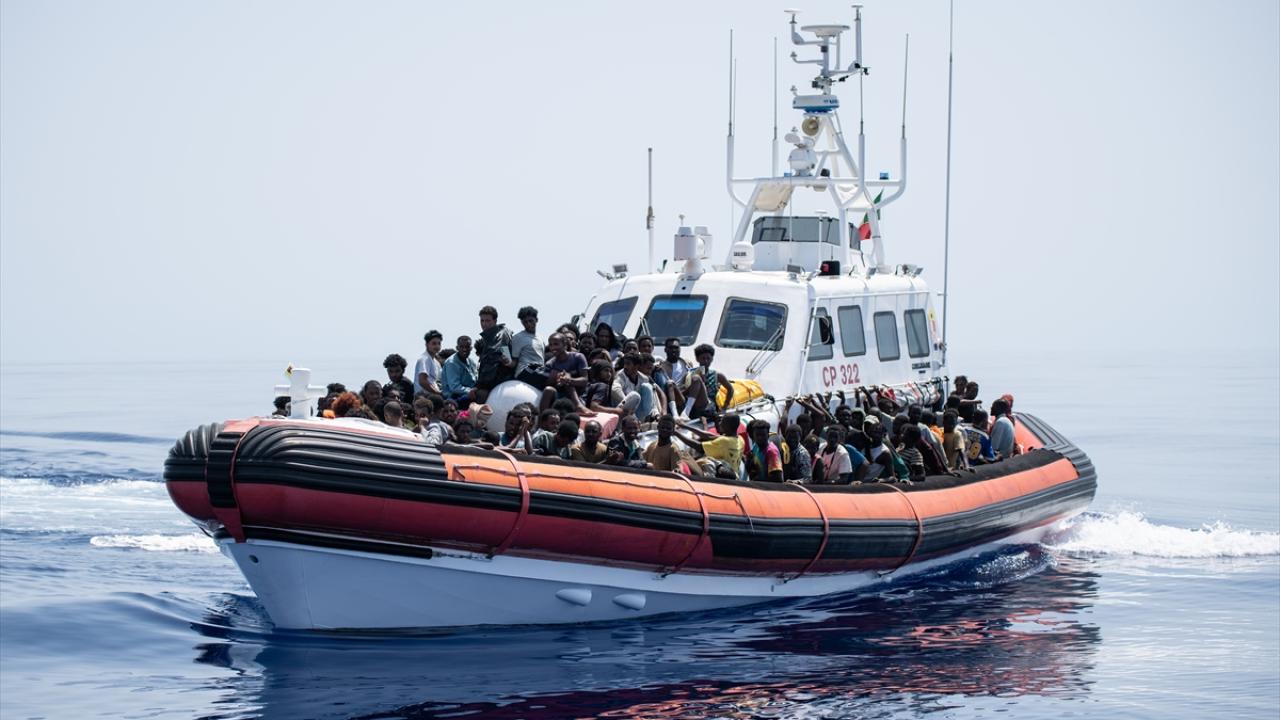 Libya'dan hareket eden 130 göçmen Akdeniz açıklarında kurtarıldı