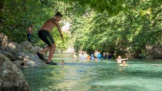 Göksu Çayı'nda plaj yoğunluğu