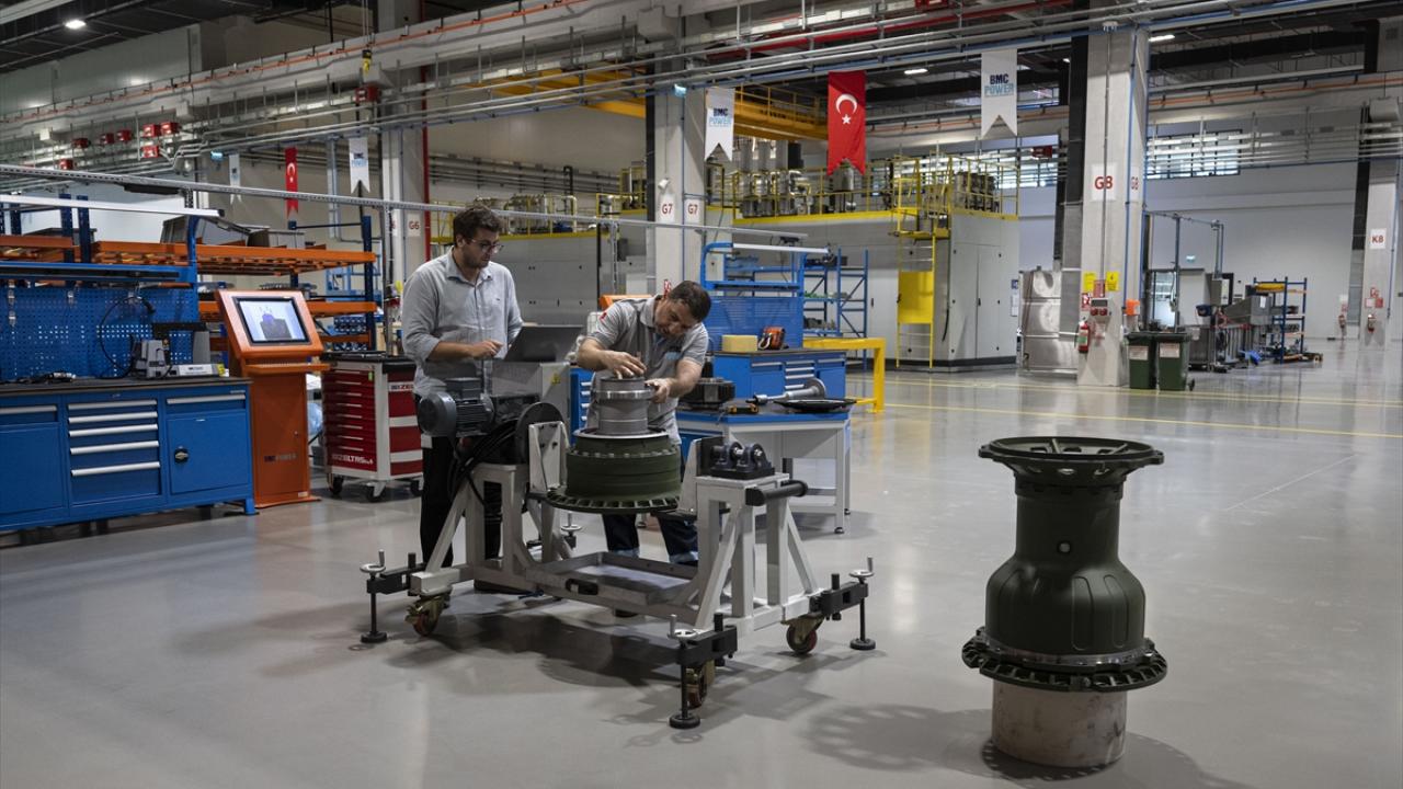 ALTAY Tankı'nın seri üretimi ilk kez görüntülendi