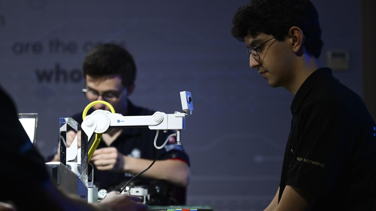 "Ülkemizdeki robotik ekosistemini dünyaya açmış oluyoruz"