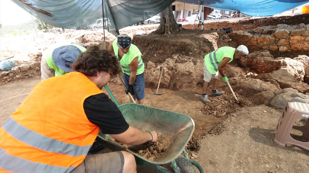 Yazıtlarda, malların listesi, gümrük kuralları ve ödenen vergiler tespit edildi