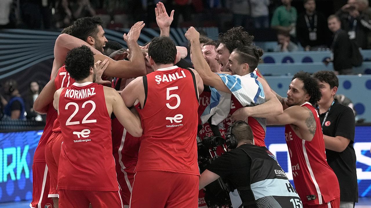 12 Dev Adam şampiyonluk peşinde: Dev maç bu akşam TRT 1’de