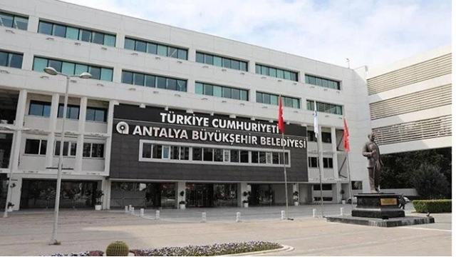 Antalya Büyükşehir Belediyesi Gençlik Merkezi Sorumlusu gözaltına alındı haber görseli