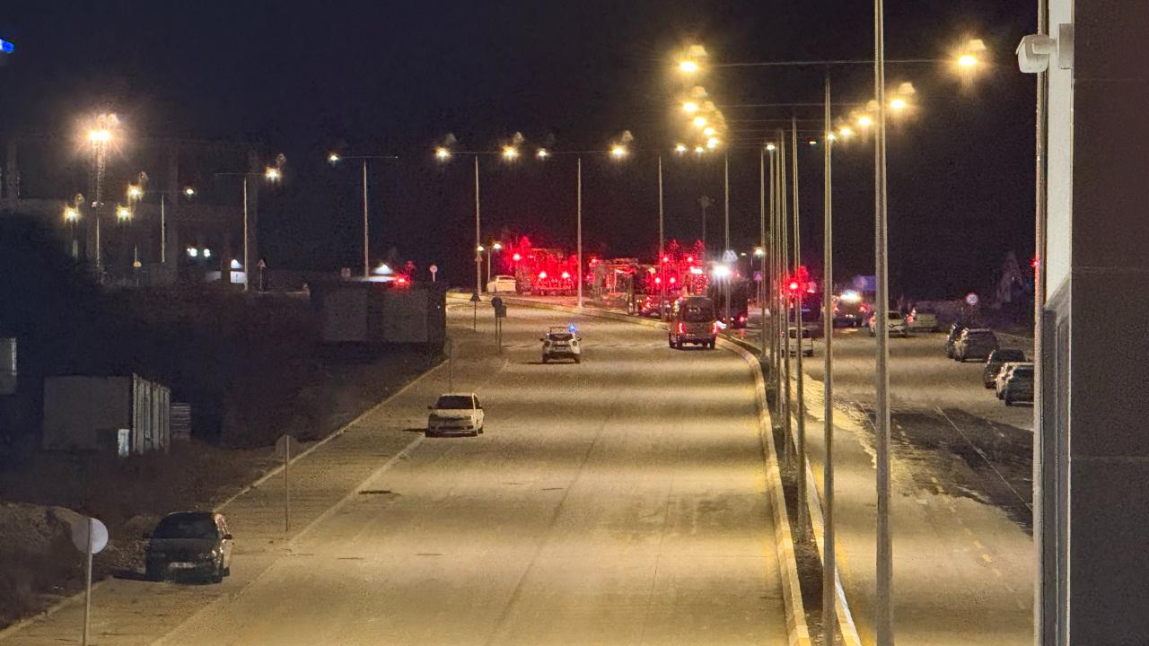 Arnavutköy’de özel endüstri bölgesinde yangın