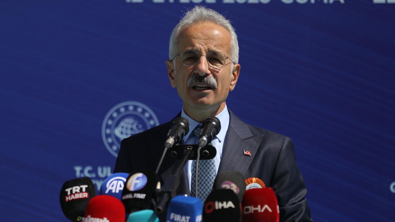 Bakan Uraloğlu:  Hazardağlı Yeni Nesil Kavşağı, modern ulaşım anlayışımızın göstergesidir.