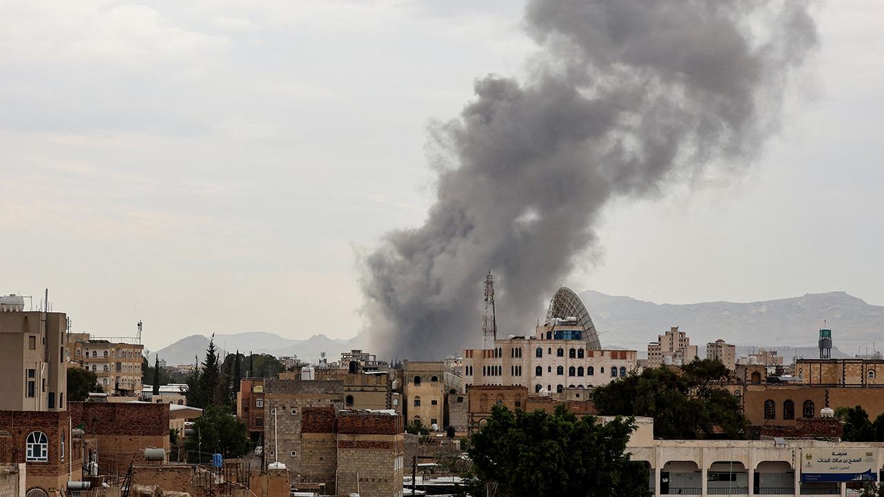 Yemen'deki Husiler: İsrail'in Sana'ya saldırılarının büyük bir kısmını engelledik