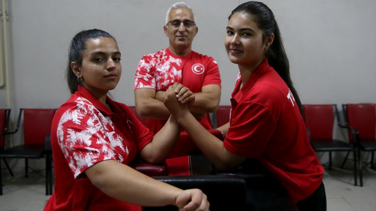 Gelecek yıl düzenlenecek Avrupa ve dünya şampiyonalarında birincilik hedefleniyor