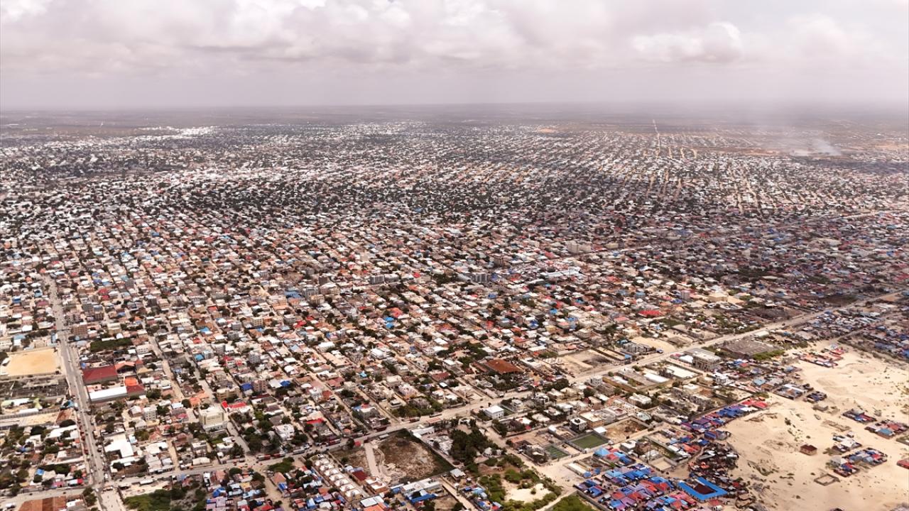 Somali, artan güvenliğiyle turistlerin ilgi odağı haline geliyor