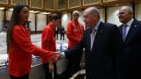 Cumhurbaşkanı Erdoğan, A Milli Kadın Voleybol Takımı'nı kabul etti