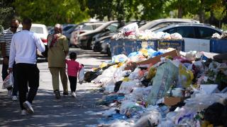 İzmir Buca çöpten geçilmez oldu