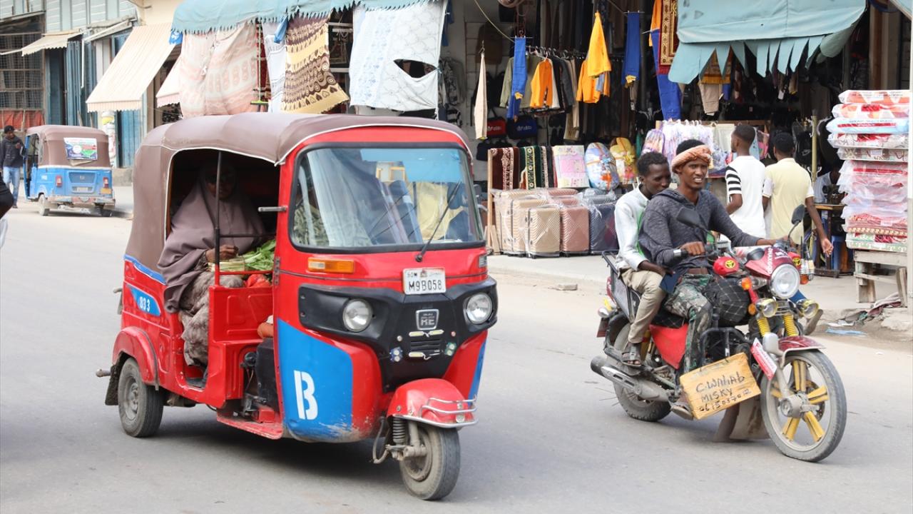 Somali, artan güvenliğiyle turistlerin ilgi odağı haline geliyor