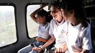 TEKNOFEST’te öğrenciler ilk kez helikopter deneyimi yaşadı