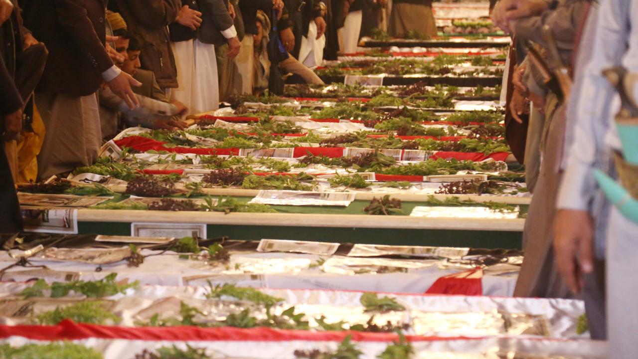 İsrail'in Yemen'e saldırısında öldürülen 32 gazeteci toprağa verildi