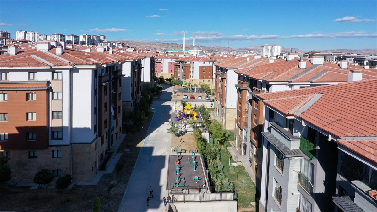 "Konutlarımızla güvenli iller kategorisine geçme hususunda iyi bir noktadayız"