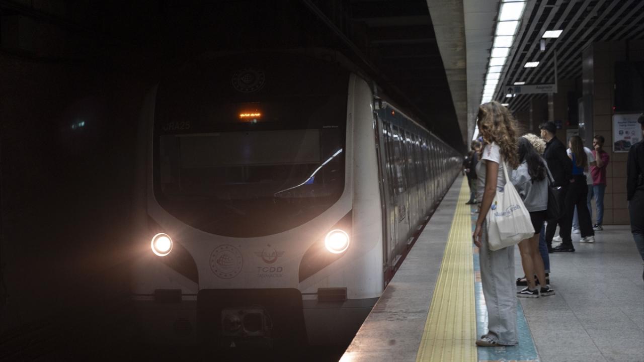 Ankara-İzmir arası yolculuğu 3,5 saate düşürecek proje