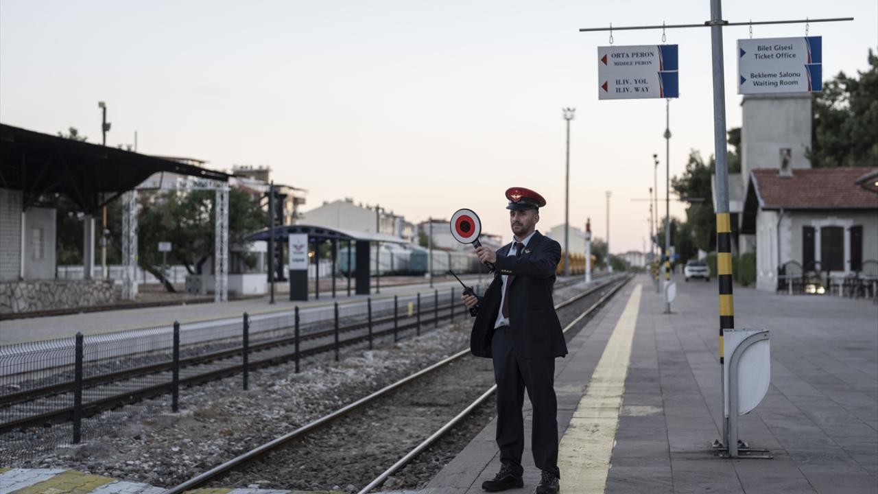 Anadolu`da demir yolu serüveninde ilk adım 1856`da atıldı