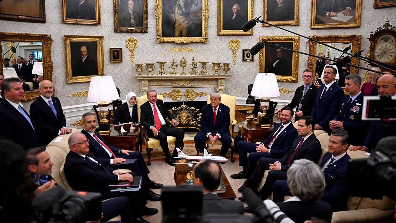 erdogan-trump-2401788.jpg