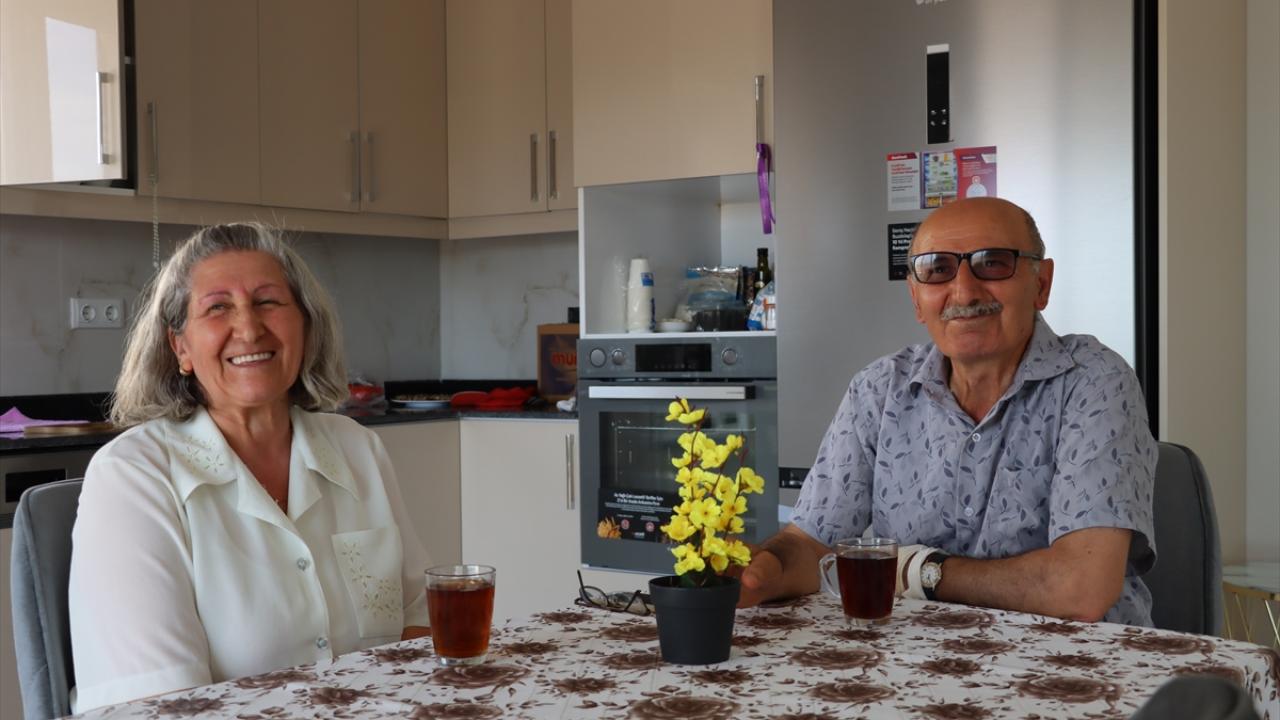 "Nereye gitsek memleketimizden vazgeçemiyoruz"