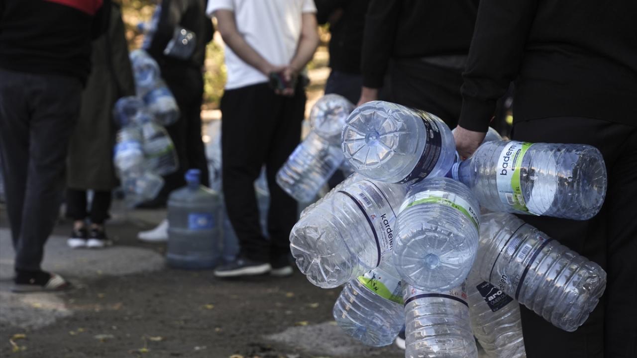 Ankara'da su kesintisi vatandaşları zor durumda bıraktı